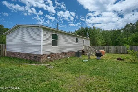 122 Piney Creek Drive Holly Ridge NC 28445