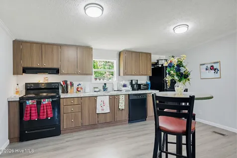 122 Piney Creek Drive Holly Ridge NC 28445
