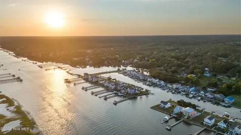 2072 W Sea Aire Canal SW Supply NC 28462