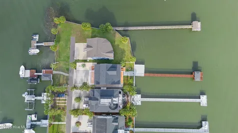 2072 W Sea Aire Canal SW Supply NC 28462