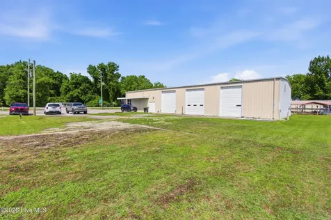 14172 Nc 55 Highway Bayboro NC 28515