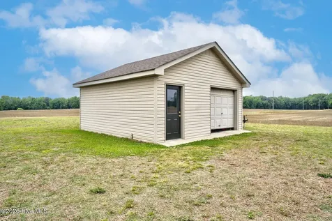 3295 Nobles Mill Pond Road Rocky Mount NC 27801