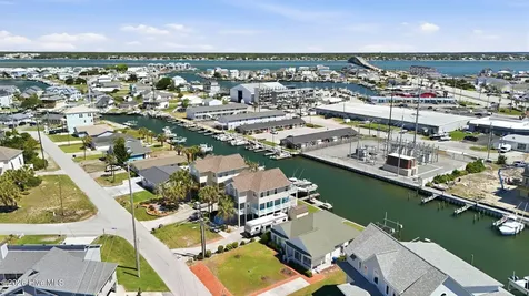 310 N Kinston Avenue Atlantic Beach NC 28512