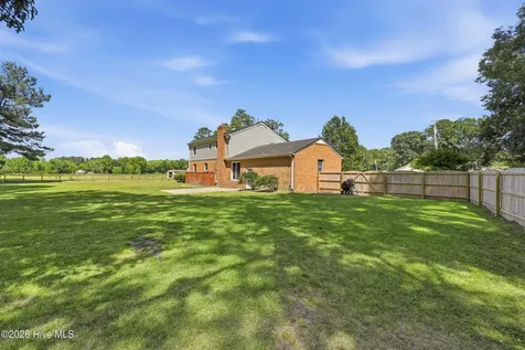 14 Tanglewood Drive Elizabeth City NC 27909