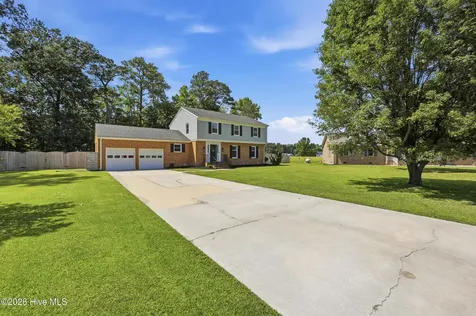 14 Tanglewood Drive Elizabeth City NC 27909
