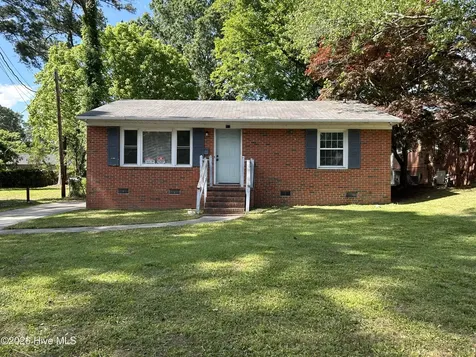 712 Grove Street NE Wilson NC 27893