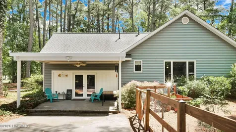 1251 W Acres Lane Greenville NC 27834