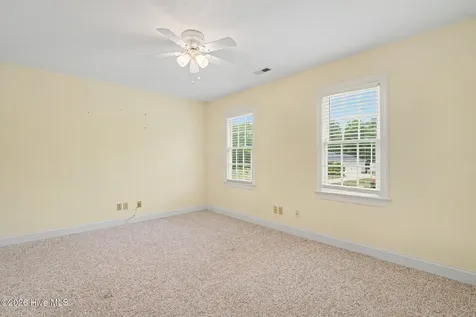 105 Dogwood Drive Kenly NC 27542