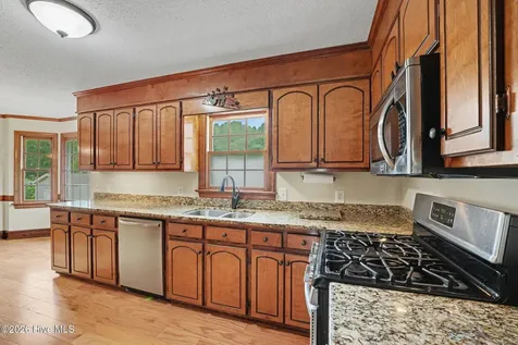 105 Dogwood Drive Kenly NC 27542