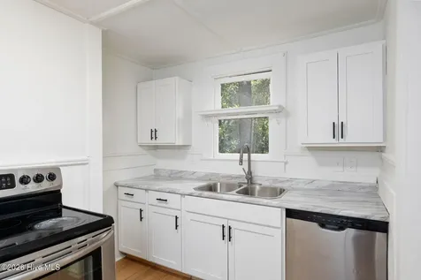 109 Pine Clay Road Wilmington NC 28403