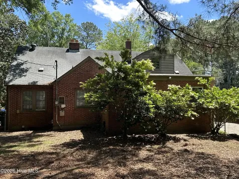 406 Rountree Street W Wilson NC 27893