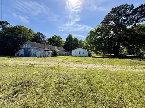 751 River Road Williamston NC 27892