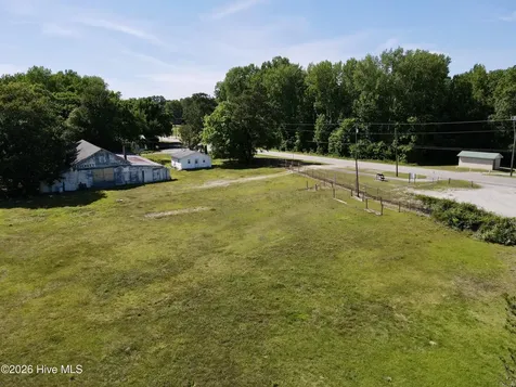 751 River Road Williamston NC 27892