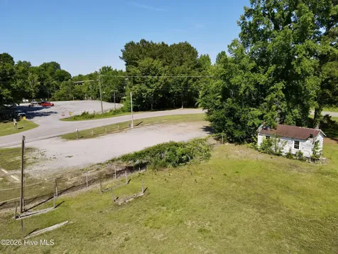 751 River Road Williamston NC 27892