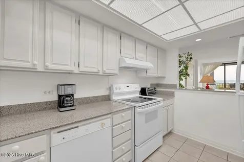 95 S Lumina Avenue Wrightsville Beach NC 28480