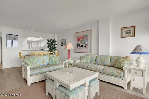 95 S Lumina Avenue Wrightsville Beach NC 28480