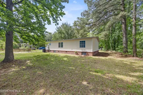 211 Pond Road Rocky Point NC 28457