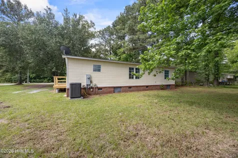 211 Pond Road Rocky Point NC 28457
