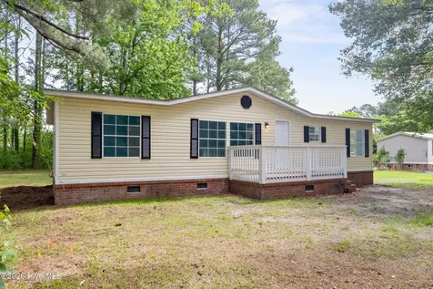211 Pond Road Rocky Point NC 28457