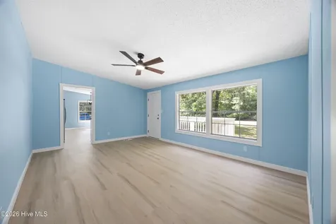 211 Pond Road Rocky Point NC 28457
