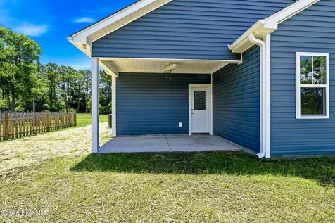 4388 Sweetbay Drive SE Southport NC 28461