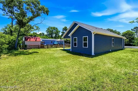 4388 Sweetbay Drive SE Southport NC 28461