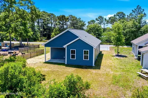 4388 Sweetbay Drive SE Southport NC 28461