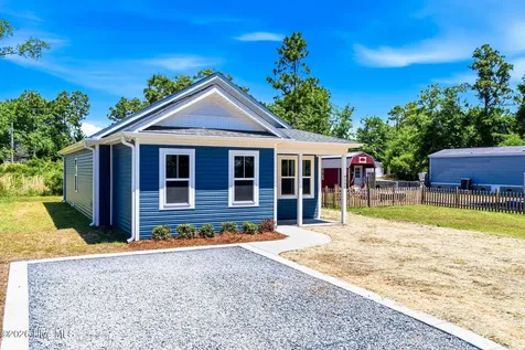 4388 Sweetbay Drive SE Southport NC 28461