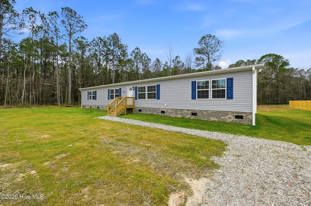 1908 Rooks Road Atkinson NC 28421