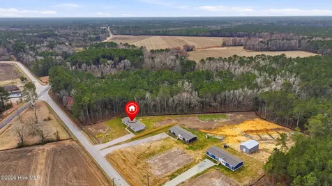 1908 Rooks Road Atkinson NC 28421