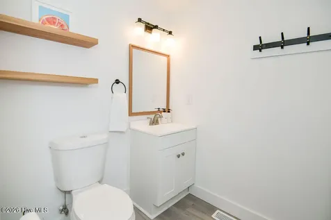 107 NE 78th Street Oak Island NC 28465