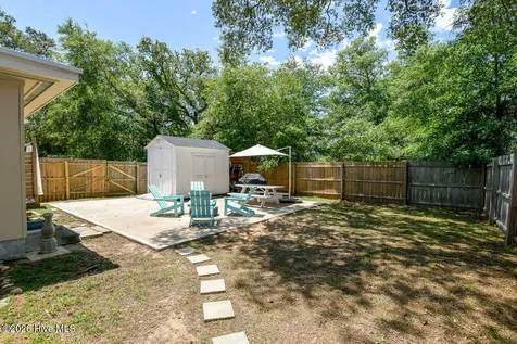 107 NE 78th Street Oak Island NC 28465