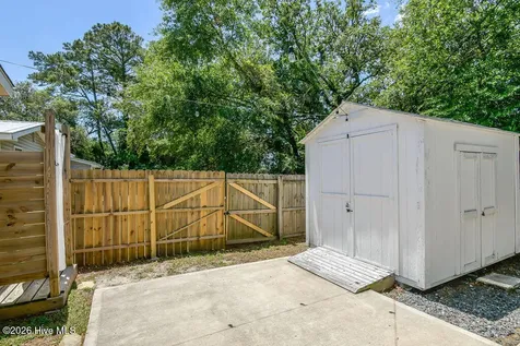 107 NE 78th Street Oak Island NC 28465