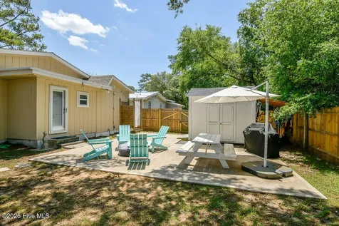 107 NE 78th Street Oak Island NC 28465