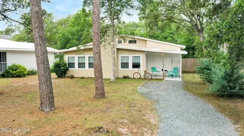 107 NE 78th Street Oak Island NC 28465