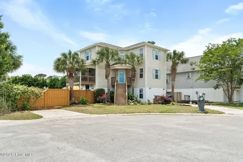 110 Palm Breeze Drive Carolina Beach NC 28428