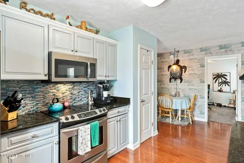 110 Palm Breeze Drive Carolina Beach NC 28428