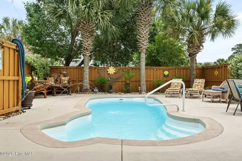 110 Palm Breeze Drive Carolina Beach NC 28428