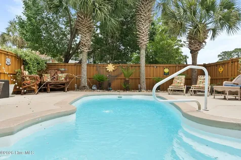 110 Palm Breeze Drive Carolina Beach NC 28428