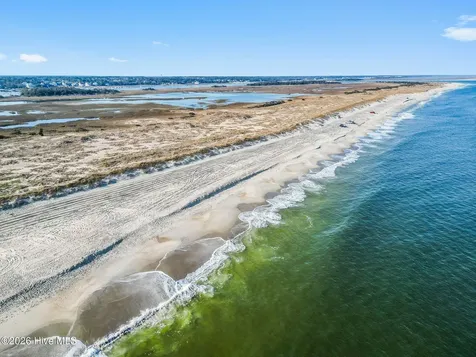 110 Palm Breeze Drive Carolina Beach NC 28428