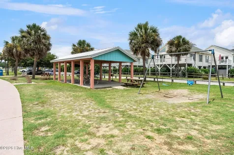 110 Palm Breeze Drive Carolina Beach NC 28428