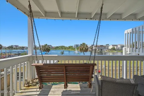 217 Atlanta Avenue Carolina Beach NC 28428
