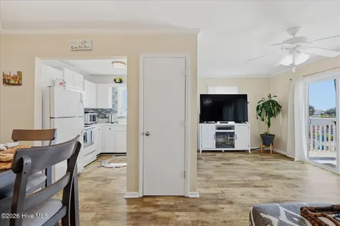 217 Atlanta Avenue Carolina Beach NC 28428
