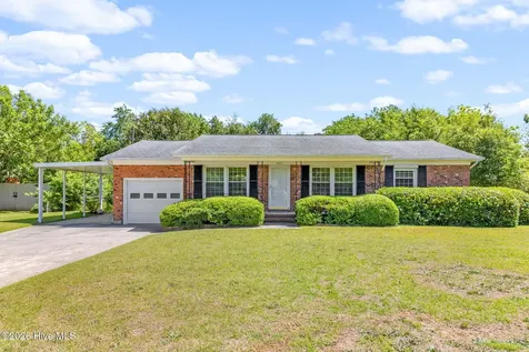 7517 Bridgeman Drive Fayetteville NC 28303