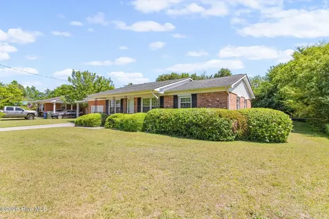 7517 Bridgeman Drive Fayetteville NC 28303