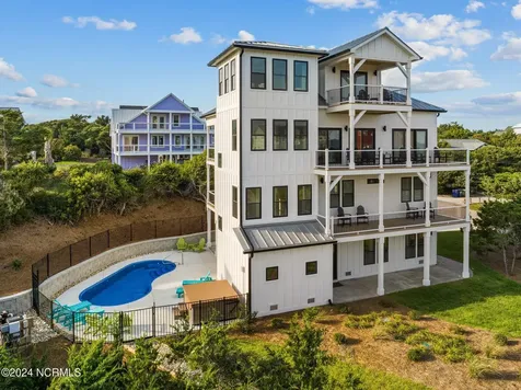101 Melaine Street Emerald Isle NC 28594