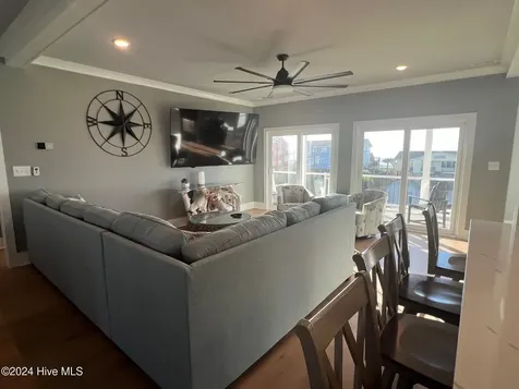 101 Melaine Street Emerald Isle NC 28594