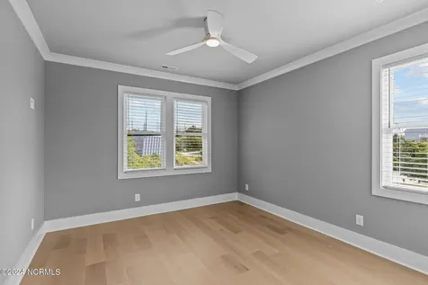 101 Melaine Street Emerald Isle NC 28594