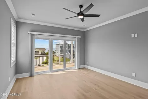 101 Melaine Street Emerald Isle NC 28594