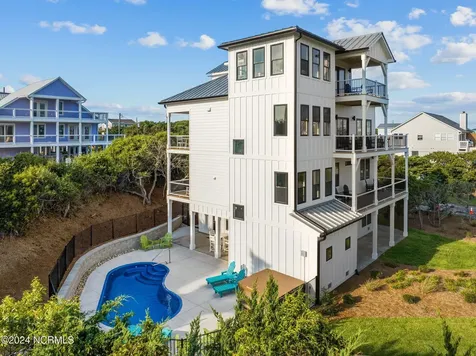 101 Melaine Street Emerald Isle NC 28594